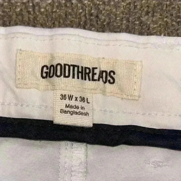 Goodthreads Men's Slim-Fit Washed Comfort Stretch Chino Pants, White, 36Wx36L - Picture 4 of 11
